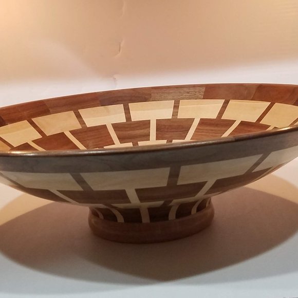 segmented turned platter - Picture 1 of 3